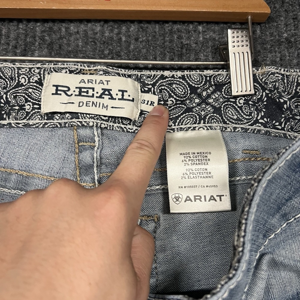 Ariat Women's 31R R.E.A.L. Mid Rise Stretch Whipstitch Boot Cut Jeans Blue Denim - Picture 6 of 7